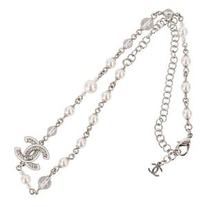 A25C CHANEL Rhinestone Coco Mark Pearl Necklace,